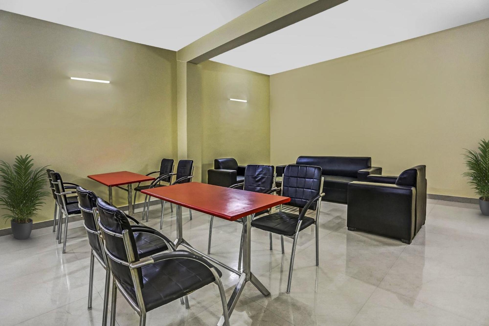 Townhouse Rumaisa Indirapuram Exterior foto
